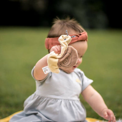 Tikiri Snail Scrunchie Toy-baby_gifts-toy_shop-Mornington_Peninsula-Australia