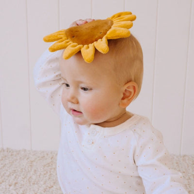 Tikiri Sunflower Scrunchie Toy-baby_gifts-toy_shop-Mornington_Peninsula-Australia